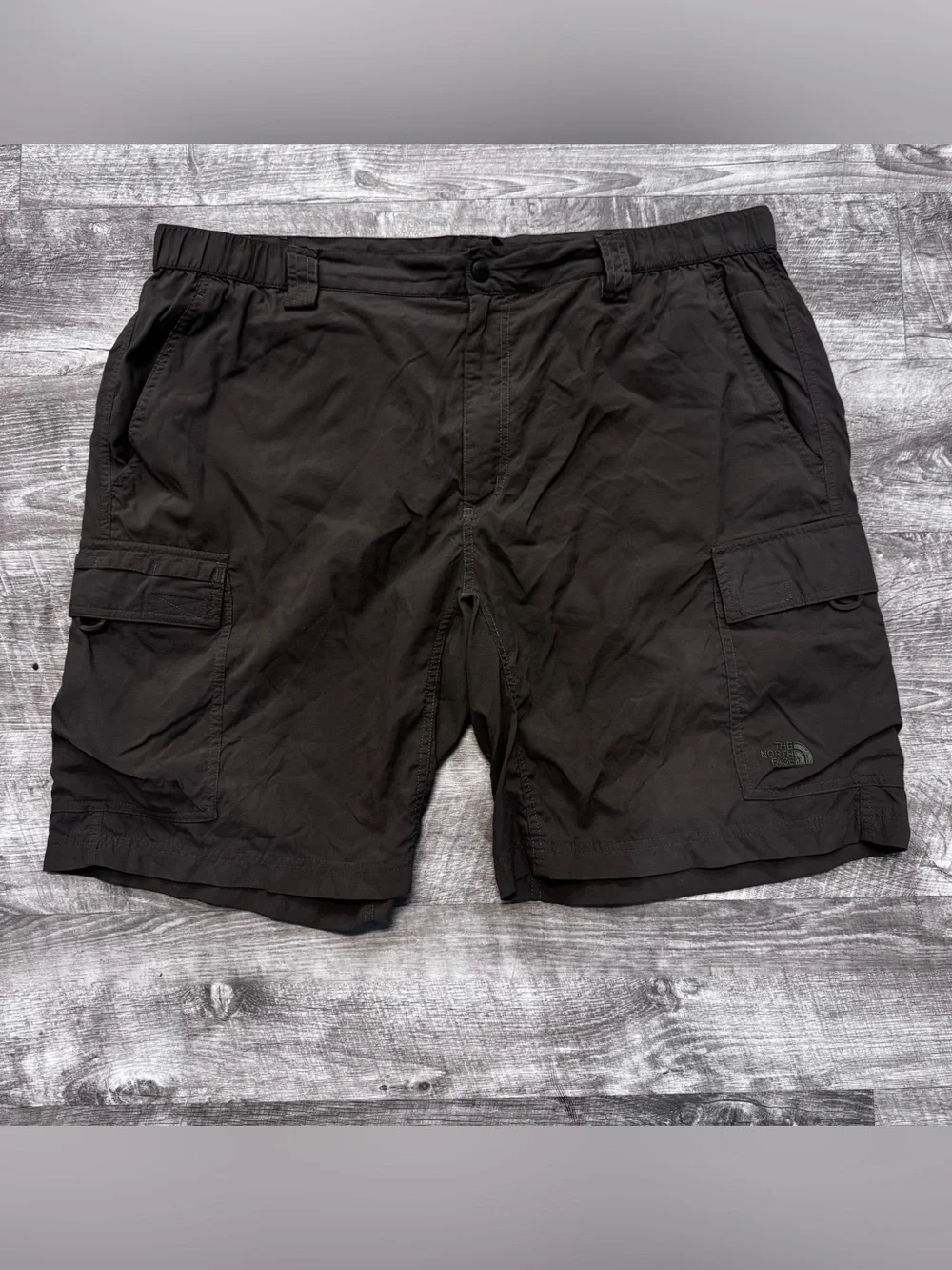 The North Face Cargo Shorts Olive Green Ripstop Hiking Stow Pocket Mens XXL
